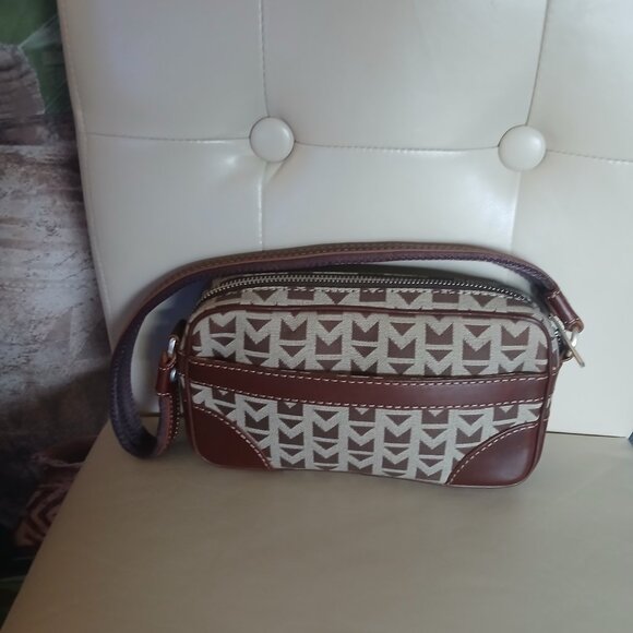 MICHAEL KORS vintage small handbag - Picture 4 of 6